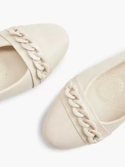 Beige Pump Sierketting
