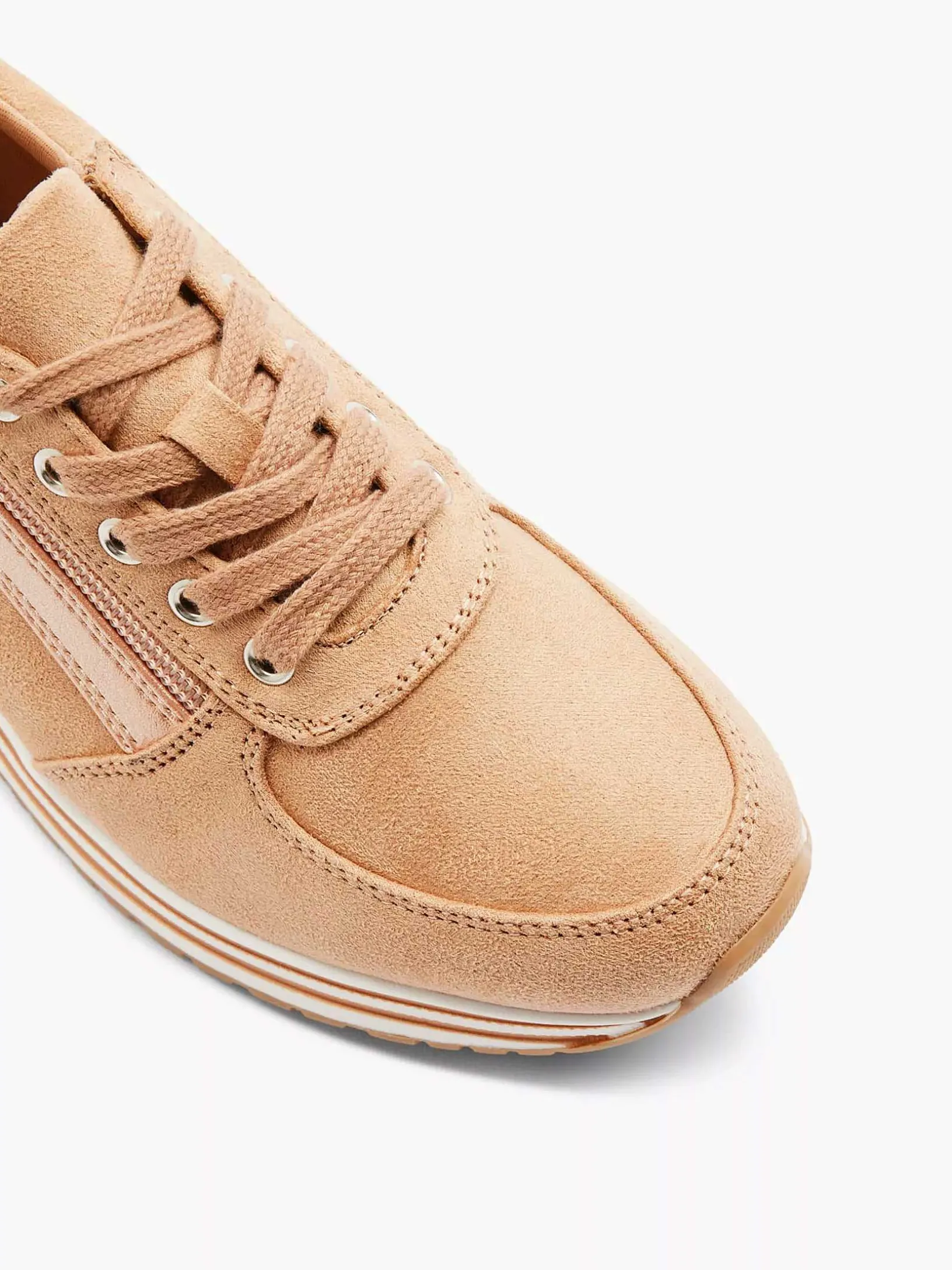 Beige Sneaker