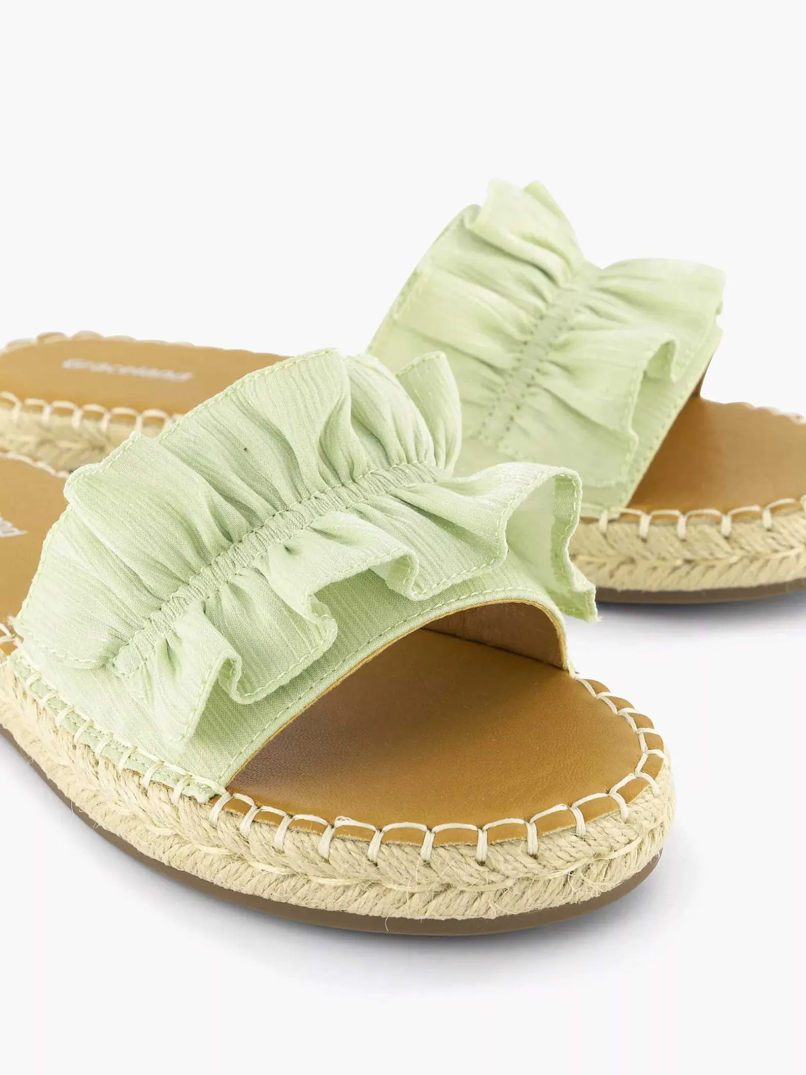Lichtgroene Slipper Roesjes