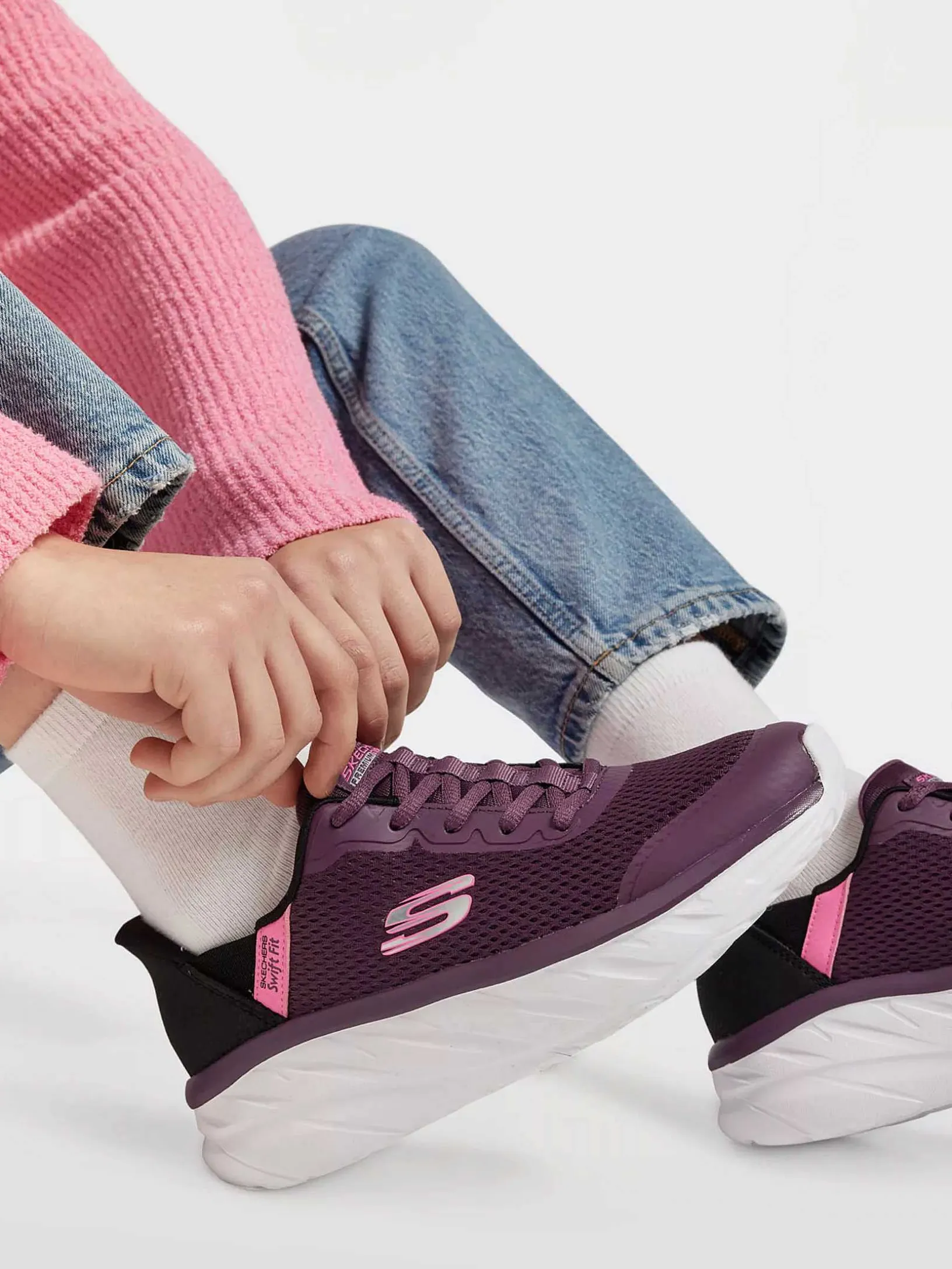 Lila Sneaker Swift Fit - Hands Free Premium Cushioning