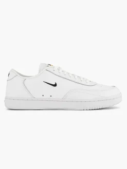 Witte Court Vintage