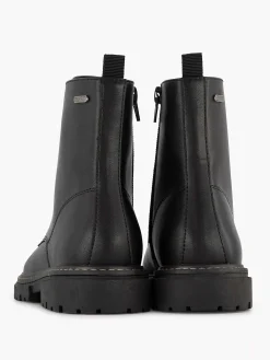 Zwarte Veterboot