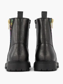 Zwarte Veterboot